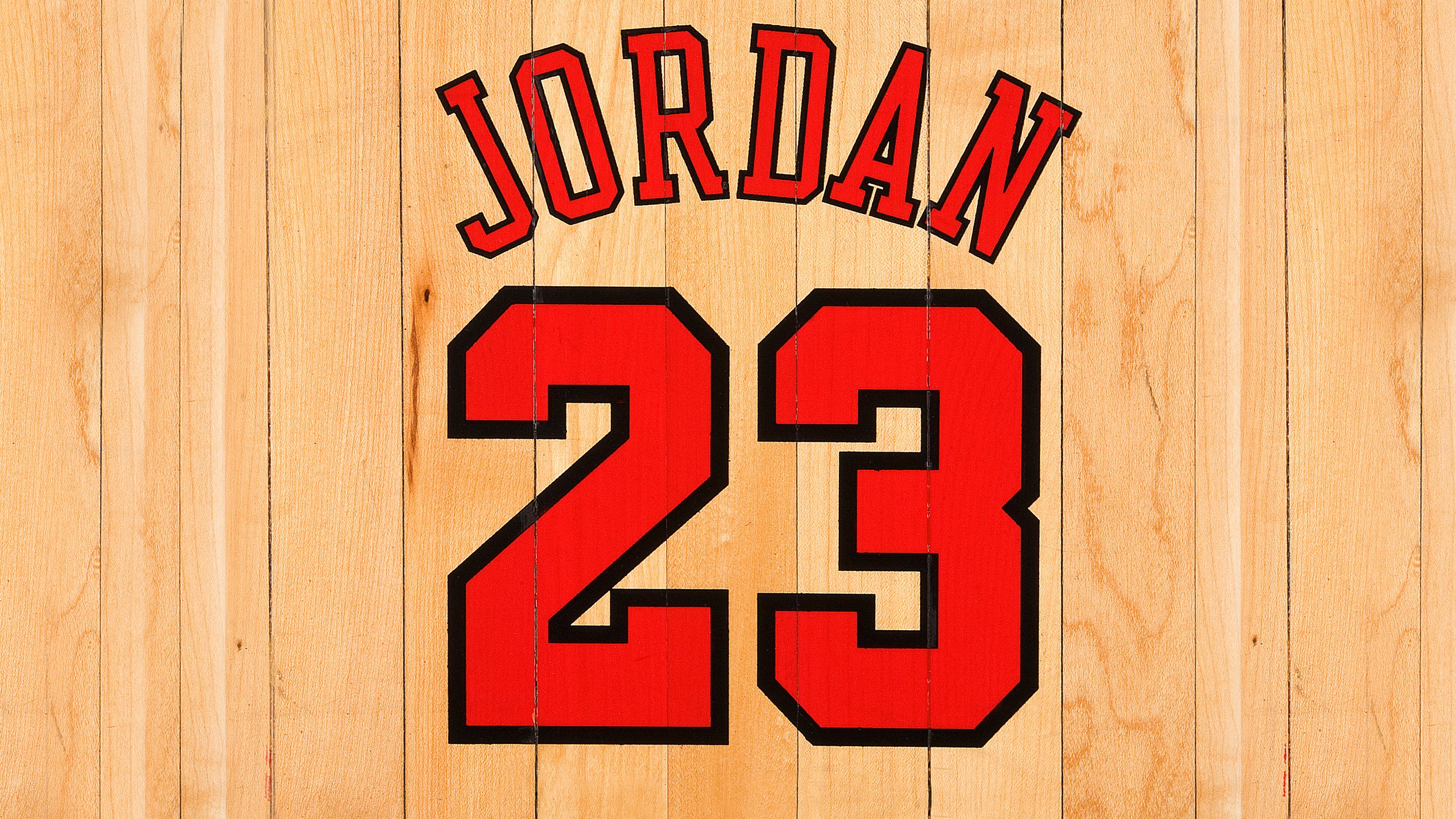 新疆队强压76人，字母哥成为关键先生