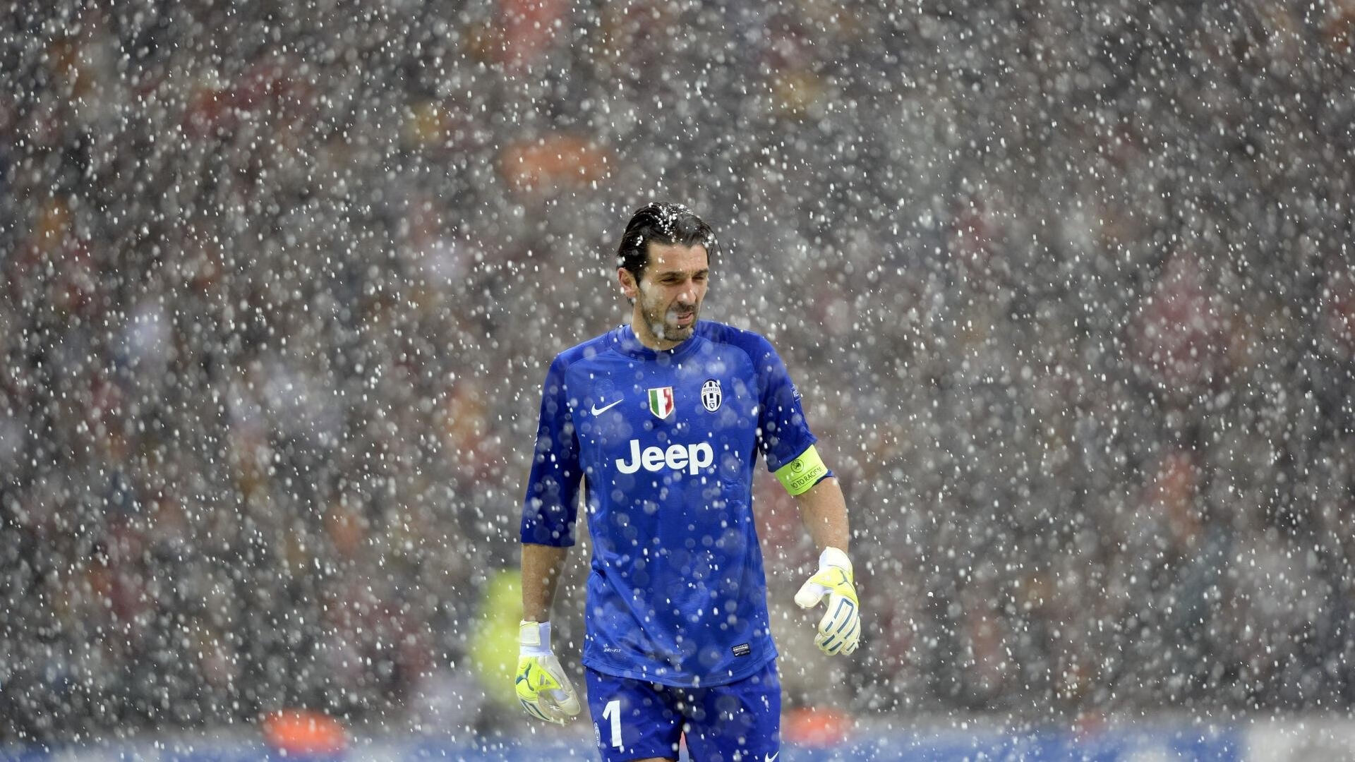 基耶萨爆发点燃蓝衣军团，智利淘汰赛力克阿根廷的战术启示