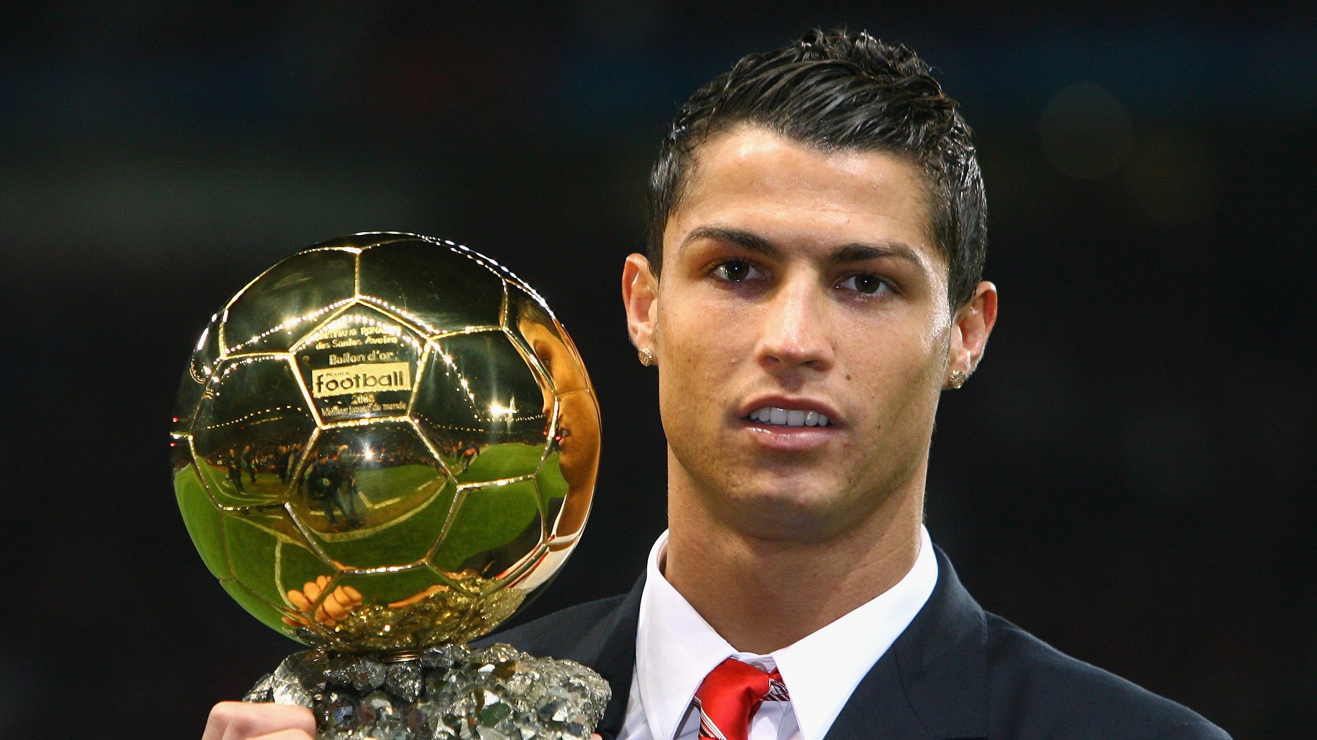 突尼斯奇迹，戈麦斯终场绝杀，北非雄鹰力克英超豪门切尔西