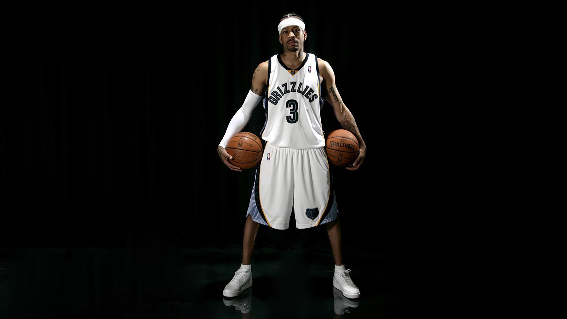 从温网草地到美网硬地，兹维列夫扛起全队的鏖战之旅